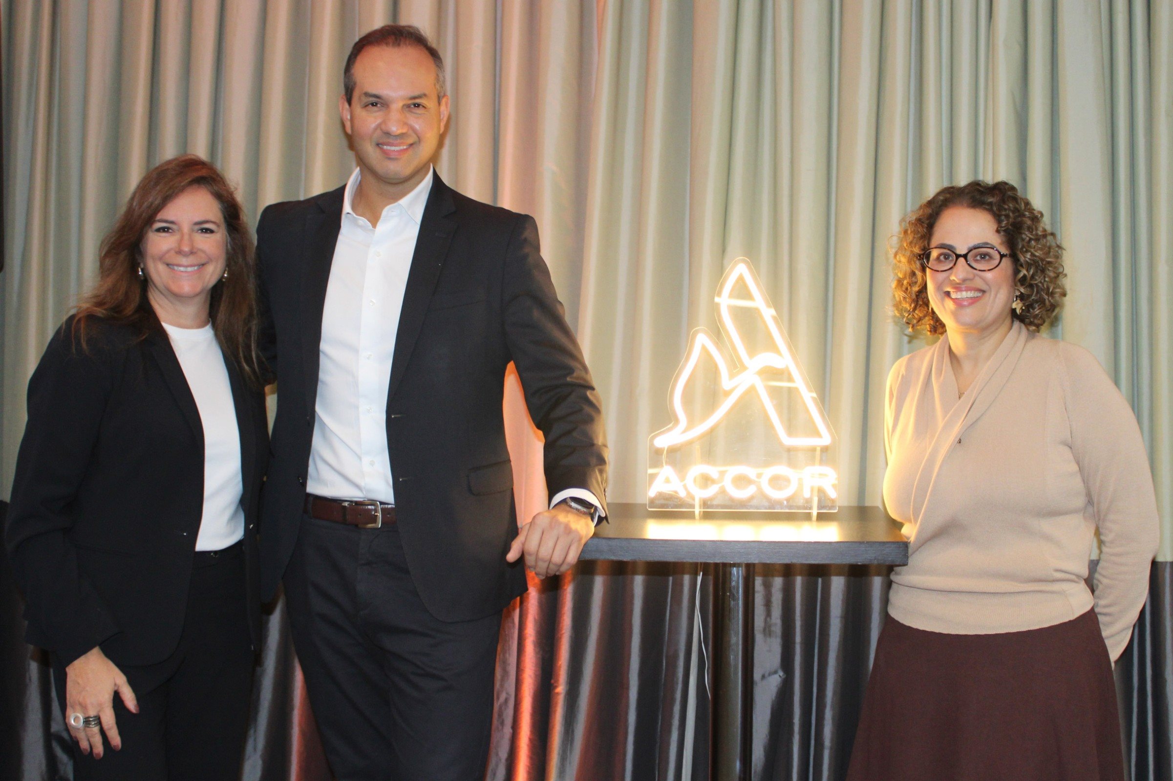 Antonietta Varlese, Marcus Simões e Maria Paula Cumaru, da Accor