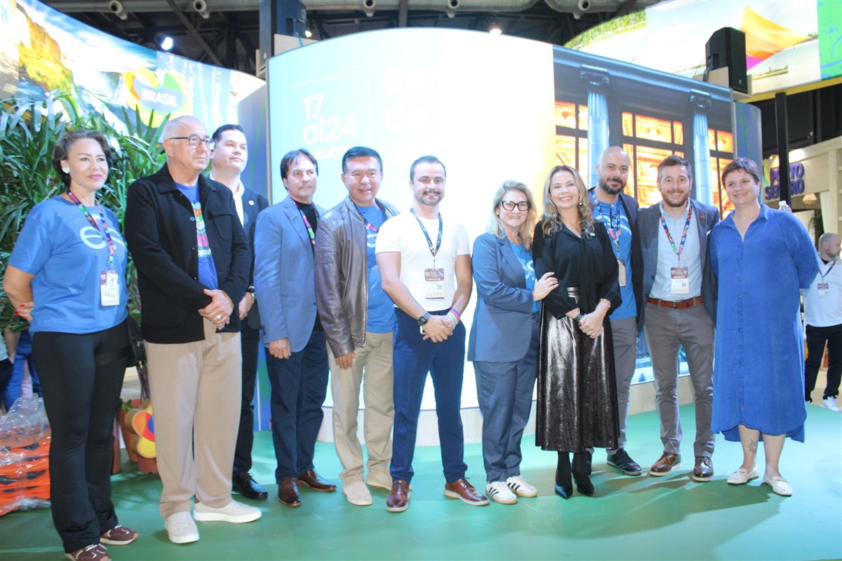 Representantes do Turismo do Espírito Santo com Jerco Bacic, da Zurich Airport, Saskia Lima, da Embratur, e Danillo Barbizan, da Gol