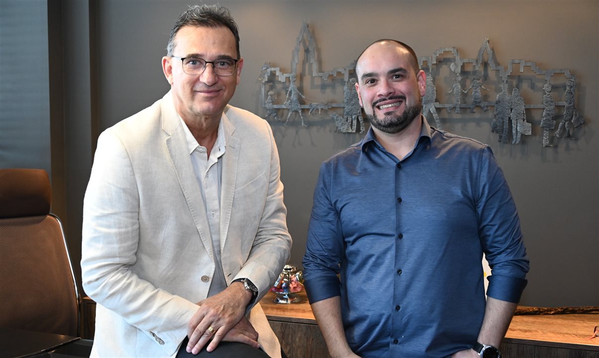 Victor van Oorschot, CEO da BestBuy, e Ivan Martins, head de Produtos