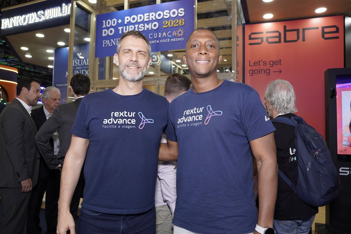 Márvio Mansur, diretor, e Ricardo Martimiano, novo supervisor de Inside Sales, ambos da Rextur Advance