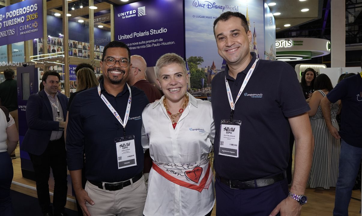 Igor Correia, Gerusa Pastuch e Clayton Araújo, da Europamundo