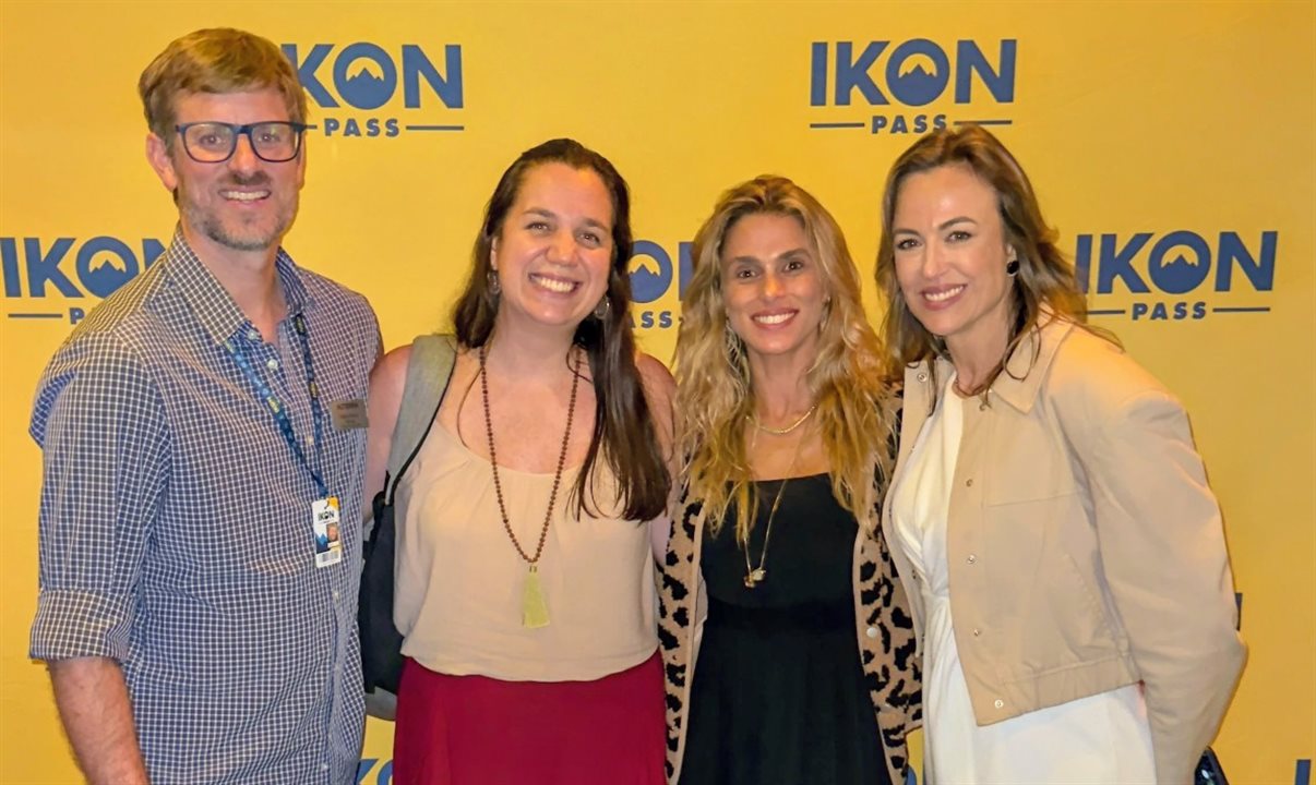 Patton Murray, do Alterra Mountain Company, Livia Tenório, da Soul Traveler, Raquel Iendrick, bicampeã brasileira de Snowboard, e Camila Macedo, da SnowOnline