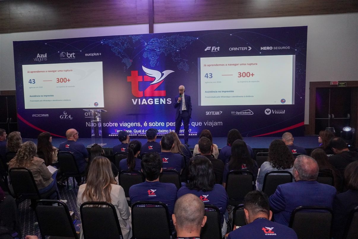 Paulo Manuel discursa na Convenção TZ Viagens 2026