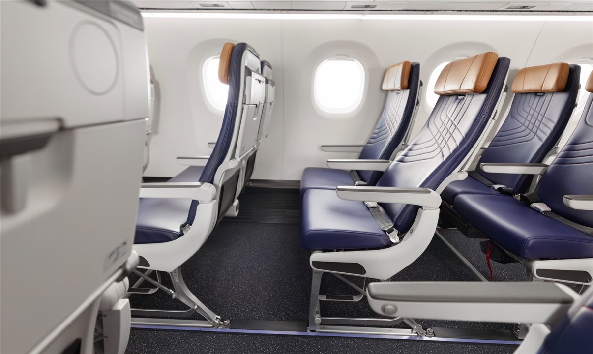A aeronave também contará com cabine Premium Economy, inédita na indústria