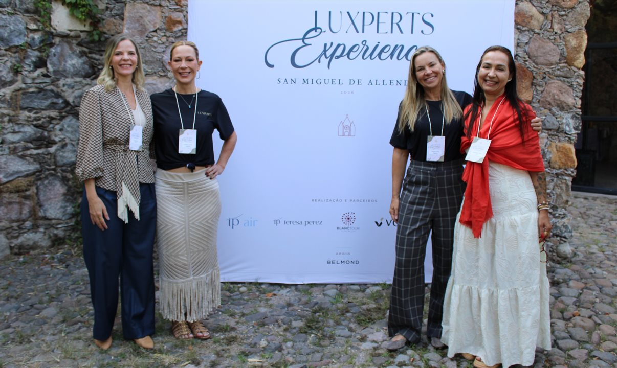 Gabriela Carraro e Gabriele Small, do Luxperts, com Paula Dias, da Teresa Perez, e Alessandra Feola, da TP Air