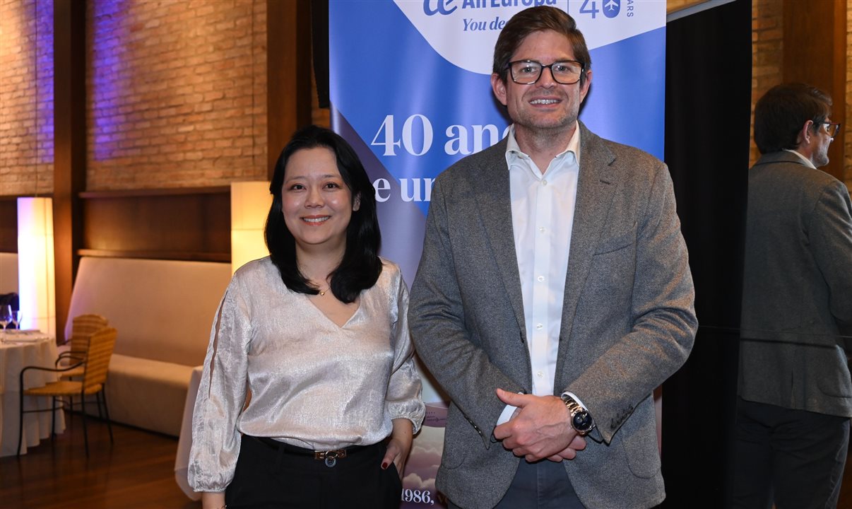 Claudia Shishido e Gonzalo Romero, da Air Europa