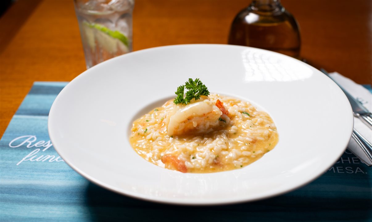 O Omaré, de Perdizes, apresenta o risoto de camarão preparado com temperos da casa. O restaurante também oferece Menu Kids Week