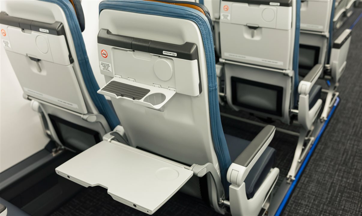 A novidade oferece uma nova experiência de cabine, projetada para ampliar ainda mais o conforto dos passageiros e reforçar a posição do E175 como o jato regional preferido na América do Norte