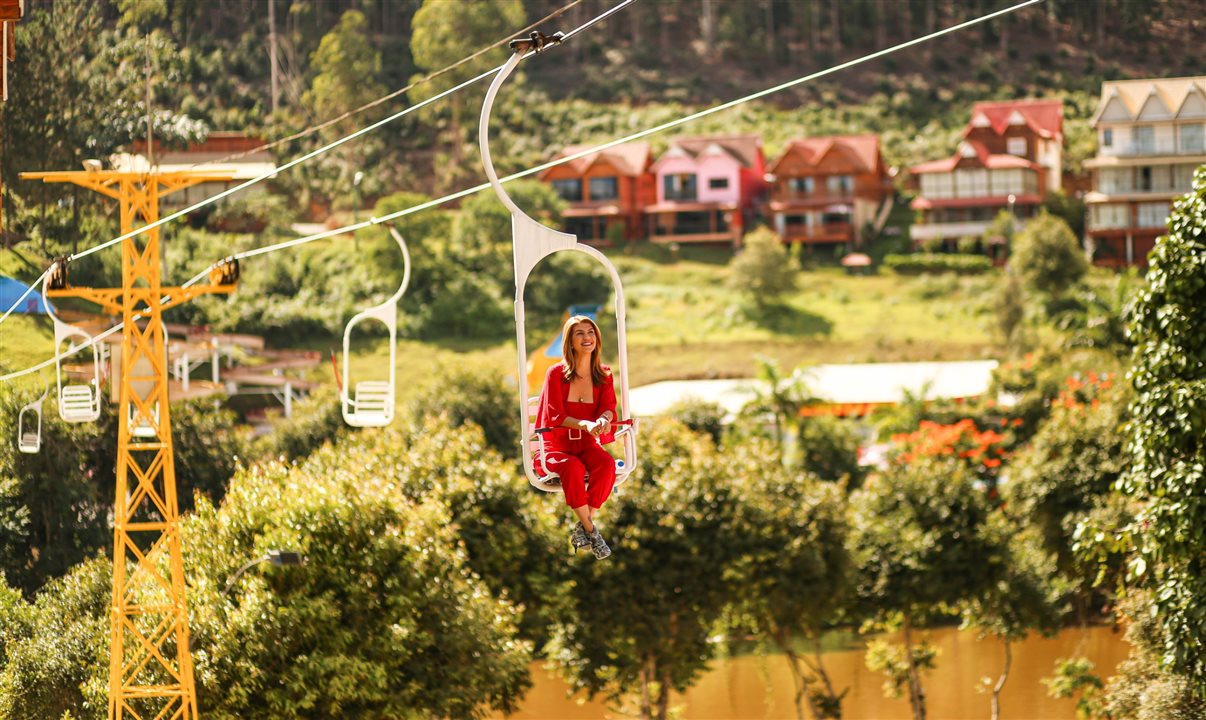 Teleférico atravessa todo o complexo