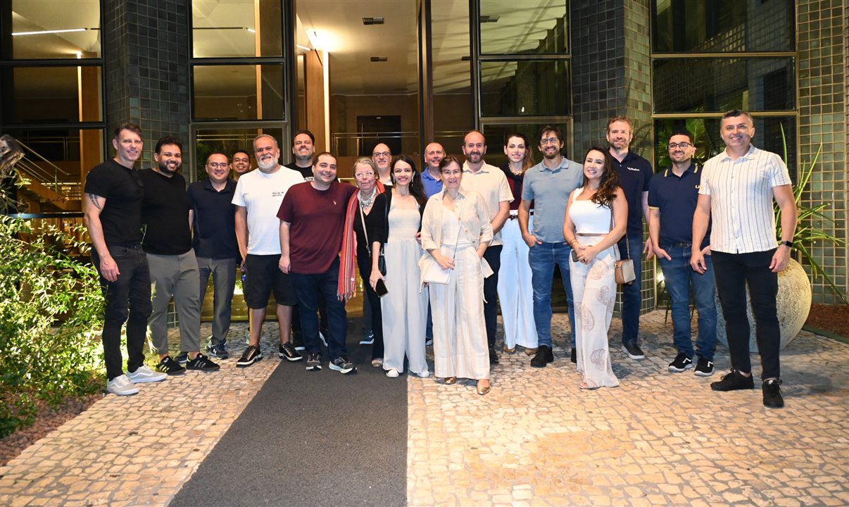 Equipe PANROTAS junto aos palestrantes e patrocinadoores do PANROTAS Next Maceió