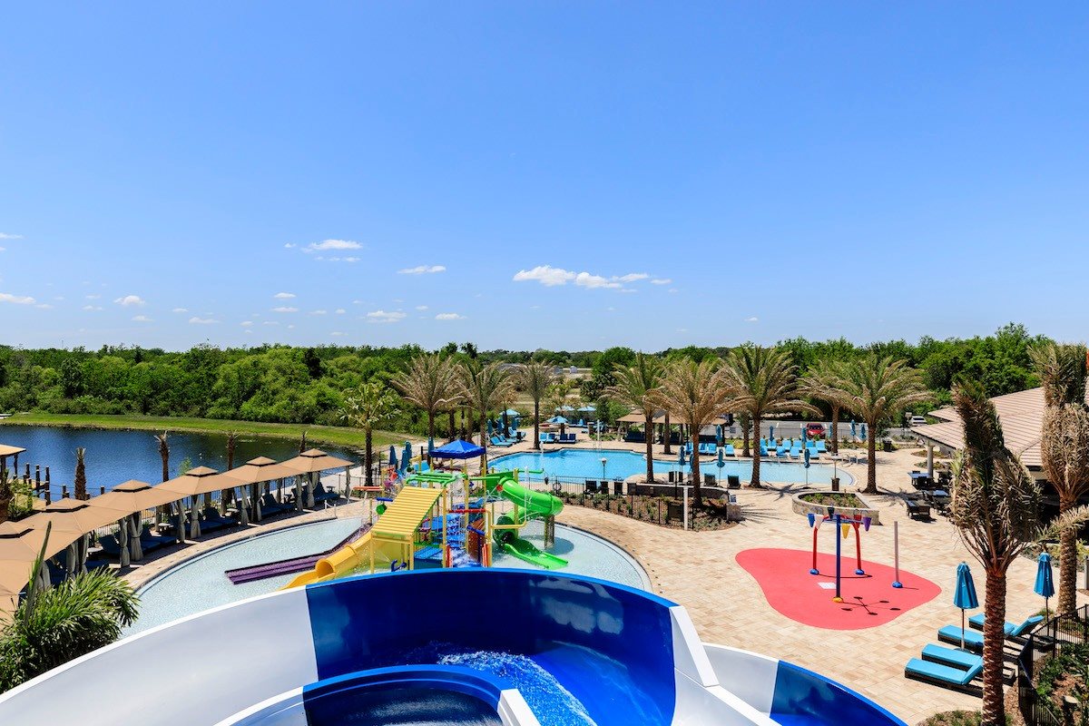 As casas contam com opções de entretenimento estilo resort