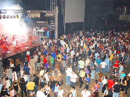 Parte da equipe da Trend: Alexandre Pereira (Porto Alegre), Adriana Senatore (Campinas), Arthur Henriques (São Paulo) e Júlia Martins (Curitiba)