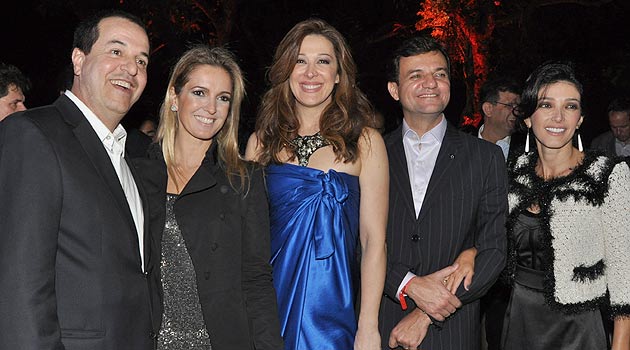 Na Home, Ivete Sangalo; aqui Paulo Castello Branco e Vanessa, Claudia Raia, e Líbano Barroso e Cláudia