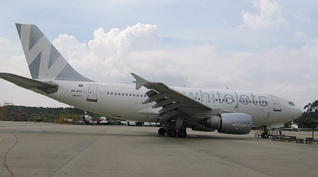 O Airbus A310 da aérea, com capacidade para 225 pessoas nas classes econômica e executiva