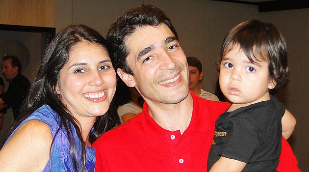 Viviânne Martins dá as boas-vindas aos gestores