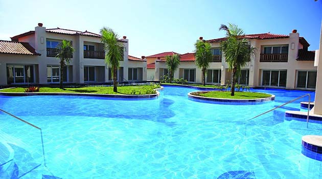Na home e aqui, imagens do resort, localizado em Búzios (fotos: divulgação) Na home e aqui, imagens do resort, localizado em Búzios (fotos: divulgação)