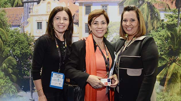 Elenice Zaparoli (SPCVB), Maria Célia Silva (Expo Center Norte) e Silvana Lima (Grupo Feller)