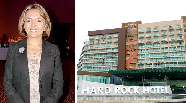 Entrada do Hard Rock Hotel Cancun e sua diretora de Vendas, Irma Yeo