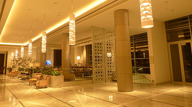 Vista do lobby do hotel, cuja abertura oficial deve ocorrer em setembro Vista do lobby do hotel, cuja abertura oficial deve ocorrer em setembro