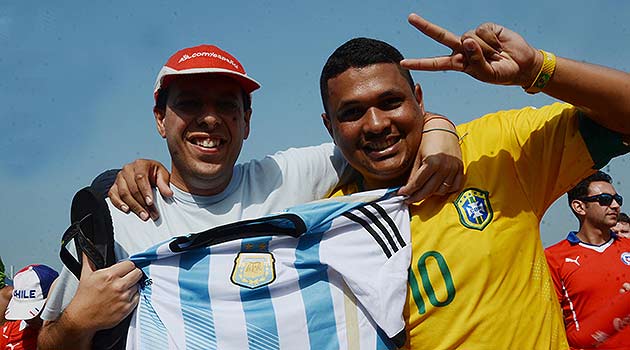 Brasil e Argentina: rivalidade apenas dentro do campo