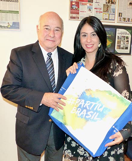 Luciana Fernandes e Guillermo Alcorta, presidente da PANROTAS