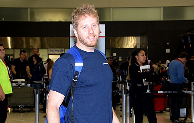 Meggy entre Claudenir Silva, da Vou Tur, e Digenes Guerra Junior, da DGG Viagens