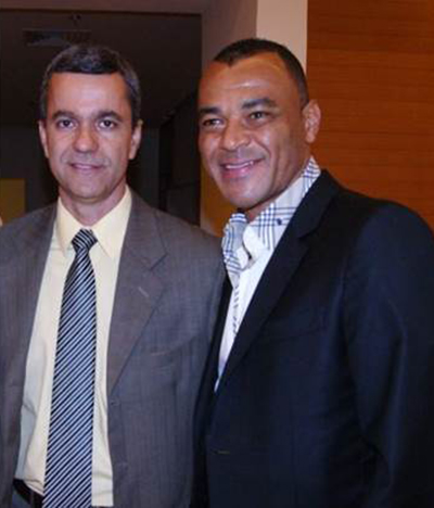 Vicente Neto, da Embratur, e Cafu, ex-jogador de futebol