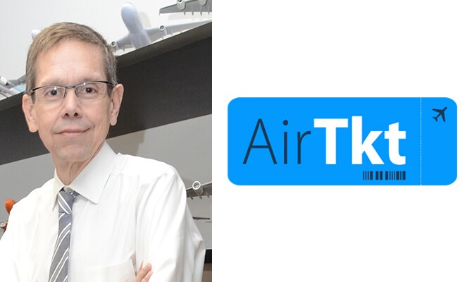 Cássio Oliveira, diretor da AirTkt, e a logomarca da associação