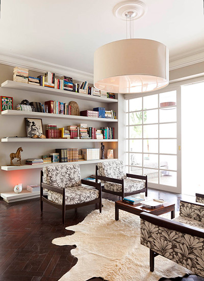 Biblioteca e espaço de convivência