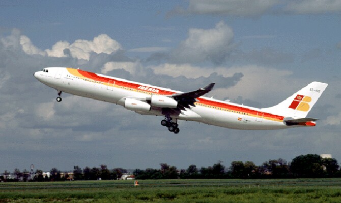 Um dos A340-300 da aérea (foto divulgação)