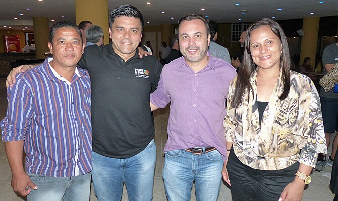 Sebastião Ferreira, da Associação Comercial e Empresarial de Porto Seguro, e o gerente regional do Sebra-BA, Alex Brito