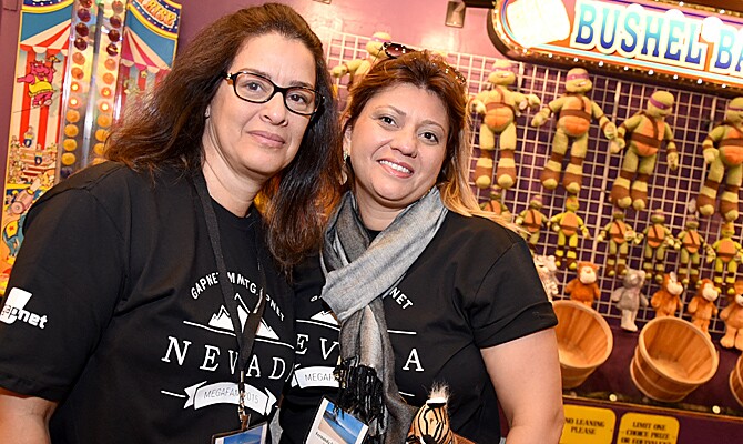 David Lusvardi e Megan Slayden, da Divisão de Turismo de Nevada