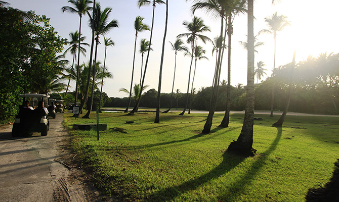 Alice Correia e Carolina Rodrigues, da Tam Viagens