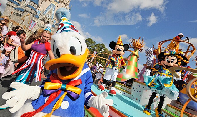 A Walt Disney World é um dos carros-chefe do turismo na Flórida, que bateu diversos recordes em 2015.