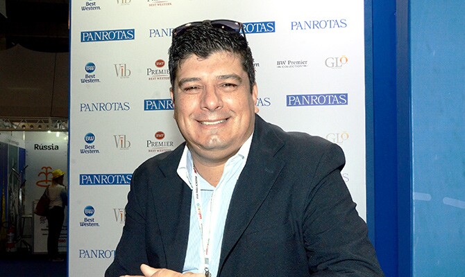 O agente de viagens e diretor comercial da Viagem em Grupo, Rodrigo Simões